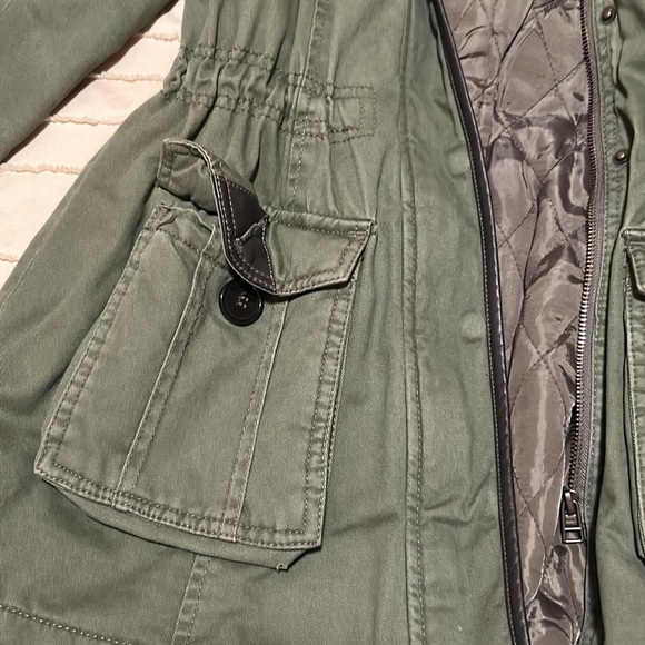 Coat - Picture 3 of 5